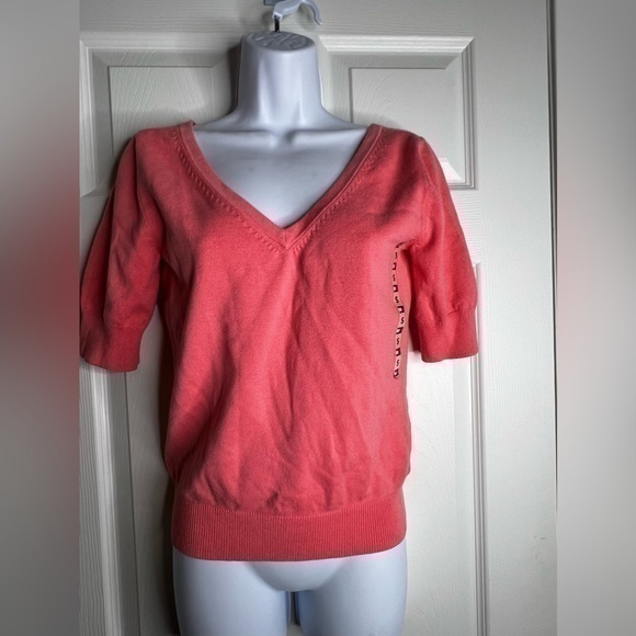 NWT Tommy Hilfiger Womens Small Pink Lightweight Knit Cotton V-Neck Sweater S - Picture 1 of 13